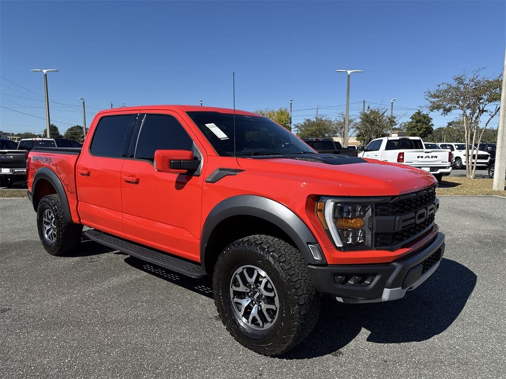 2022 Ford F-150 Raptor SuperCrew 4WD