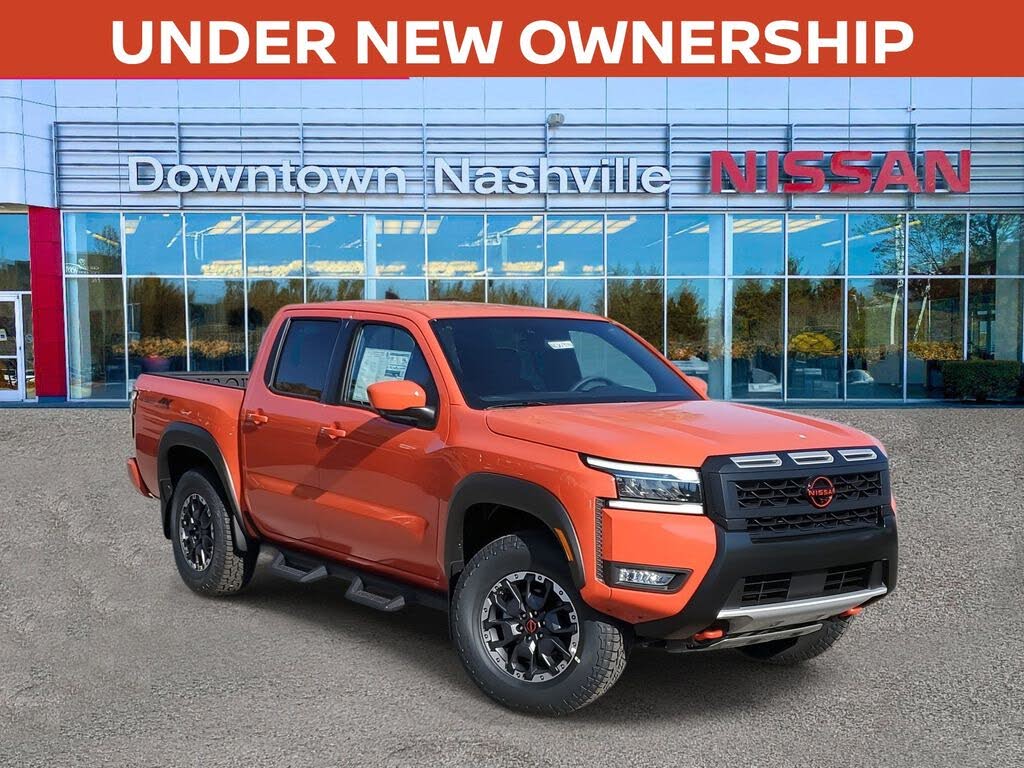 2025 Nissan Frontier PRO-4X Crew Cab 4WD