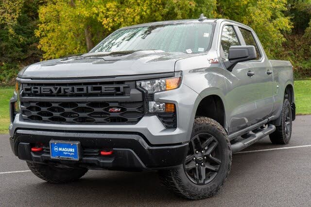 2024 Chevrolet Silverado 1500 Custom Trail Boss Crew Cab 4WD