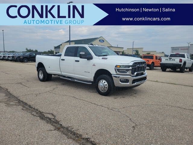 2026 RAM 3500 Big Horn Crew Cab LB DRW 4WD