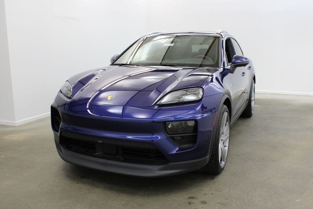 2024 Porsche Macan AWD