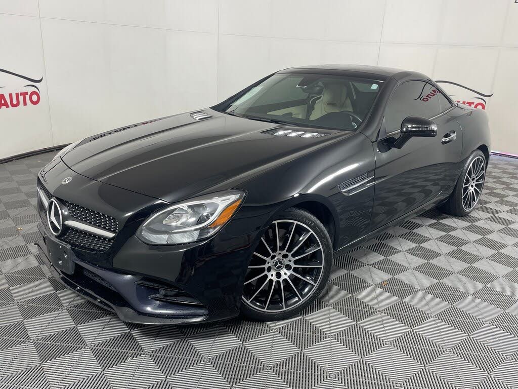 2019 Mercedes-Benz SLC 300 RWD