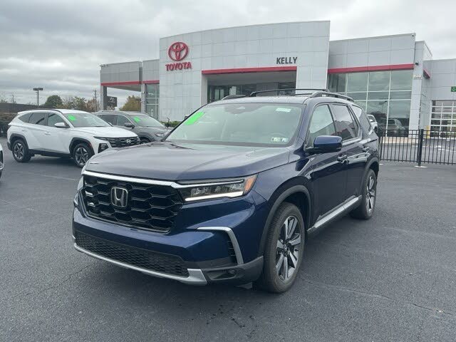 2025 Honda Pilot Touring AWD
