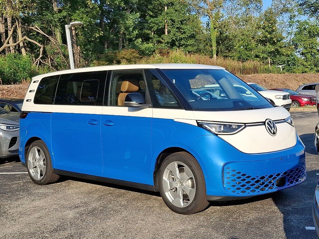 2025 Volkswagen ID.Buzz Pro S Plus 4Motion