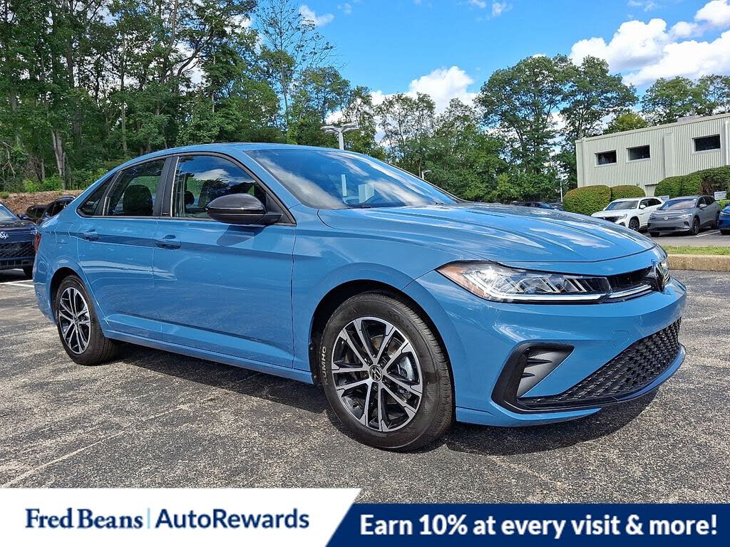 2025 Volkswagen Jetta Sport FWD
