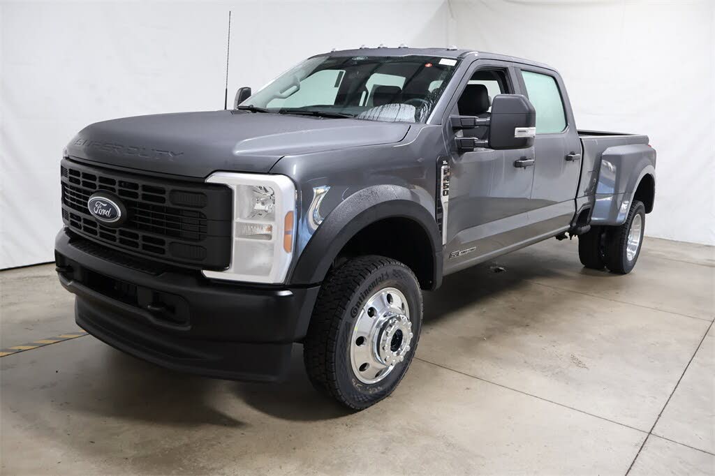 2026 Ford F-450 Super Duty XL Crew Cab LB DRW 4WD