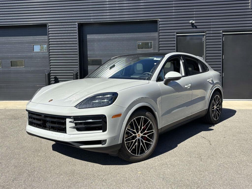 2026 Porsche Cayenne Coupe S AWD