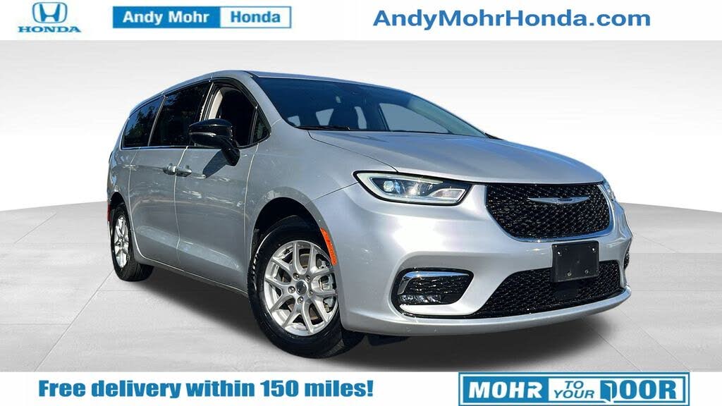 2024 Chrysler Pacifica Touring L FWD