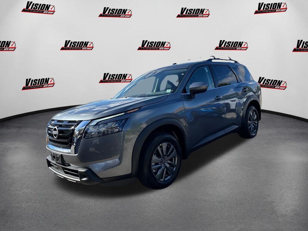 2025 Nissan Pathfinder SV 4WD