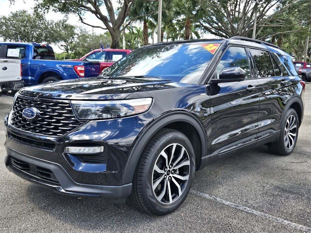 2023 Ford Explorer ST-Line RWD