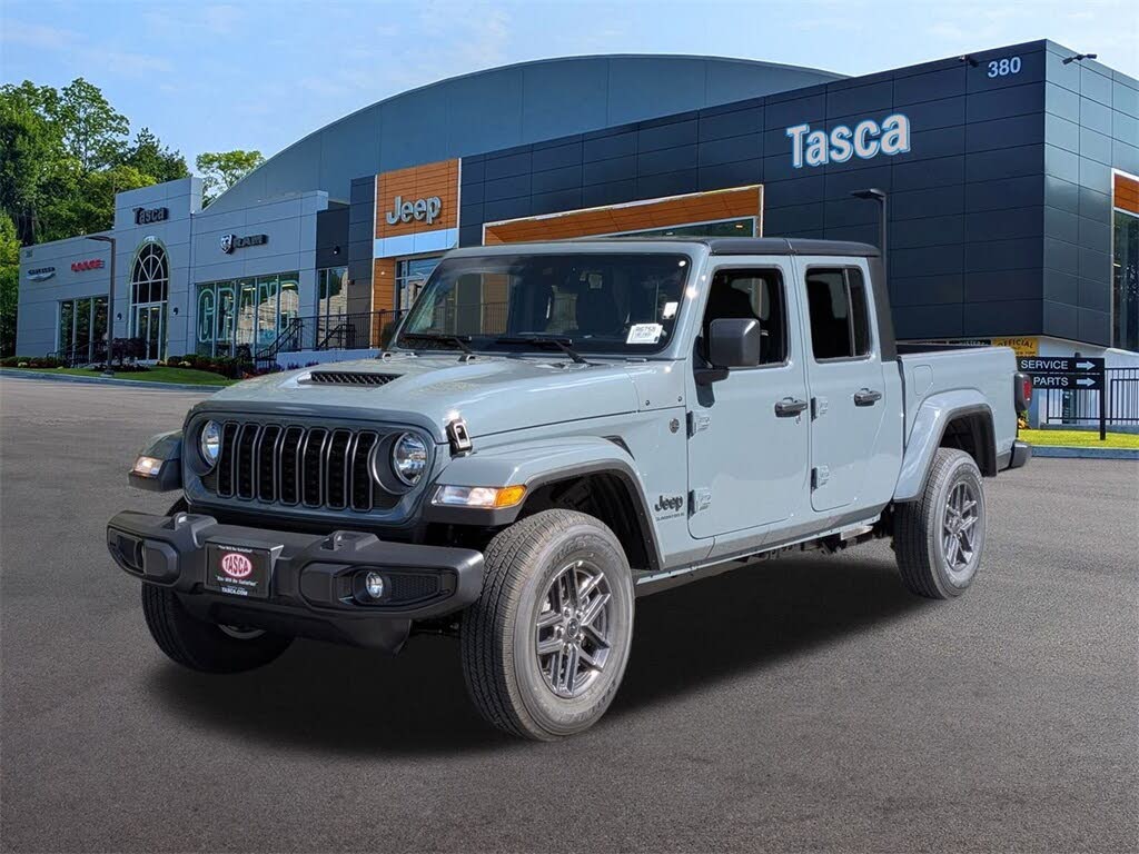 2025 Jeep Gladiator Sport S Crew Cab 4WD