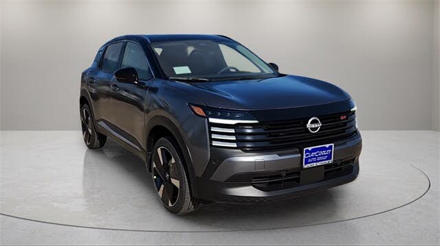 2025 Nissan Kicks SR FWD