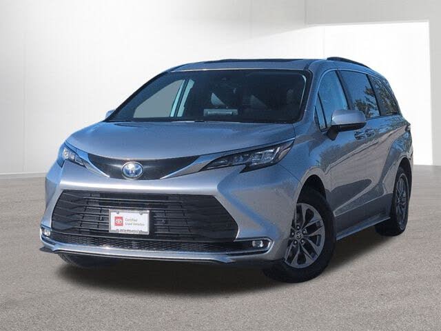 2023 Toyota Sienna XLE 7-Passenger FWD