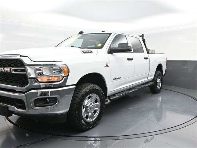 2022 RAM 2500 Tradesman Crew Cab 4WD