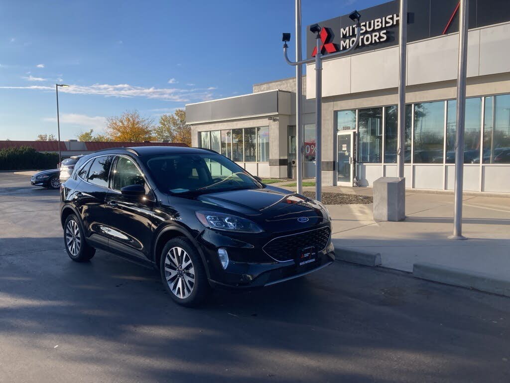 2021 Ford Escape Hybrid Titanium AWD