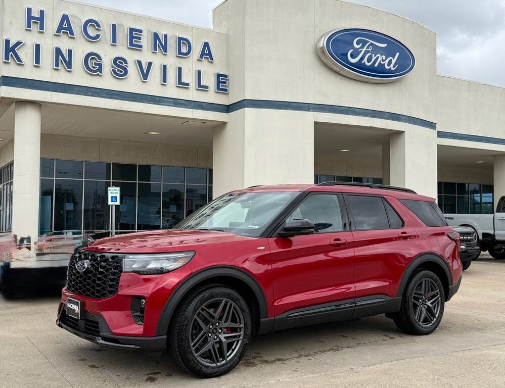 2025 Ford Explorer ST-Line RWD