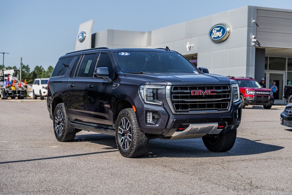 2023 GMC Yukon XL AT4 4WD