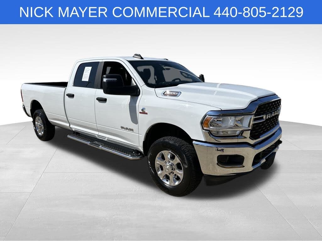 2024 RAM 3500 Big Horn Crew Cab LB 4WD