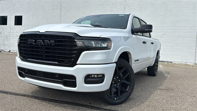 2026 RAM 1500 Laramie Crew Cab 4WD