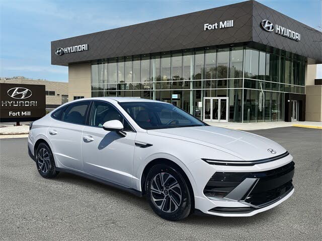 2026 Hyundai Sonata Hybrid Blue FWD