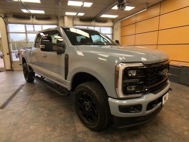 2026 Ford F-250 Super Duty Lariat Crew Cab 4WD