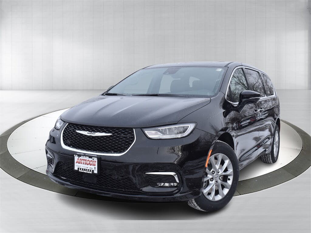 2025 Chrysler Pacifica Select AWD