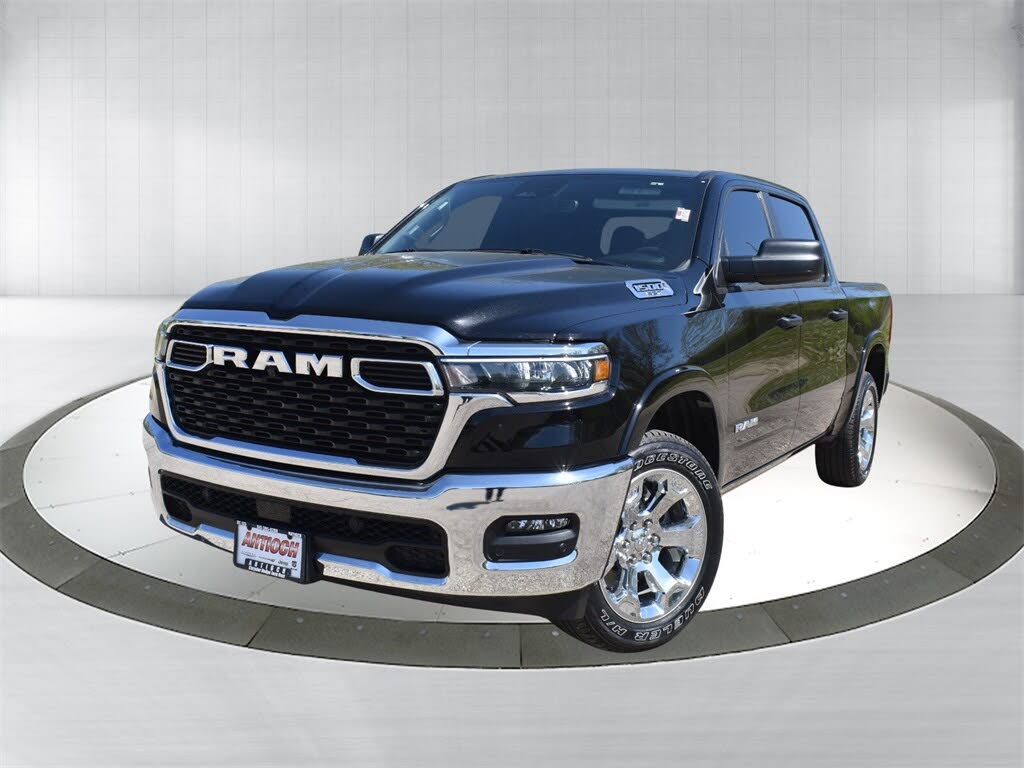 2025 RAM 1500 Big Horn Crew Cab 4WD