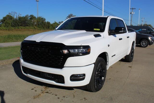 2026 RAM 1500 Big Horn Crew Cab 4WD