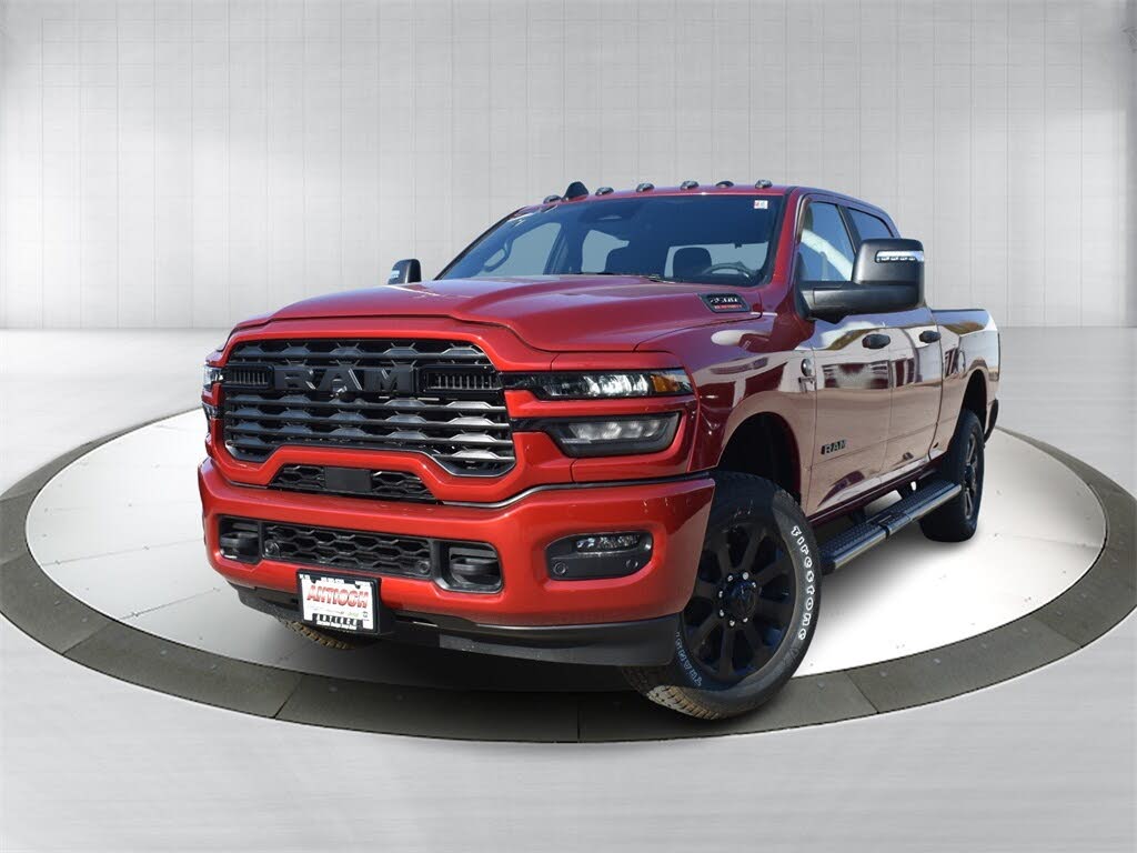 2026 RAM 3500 Big Horn Crew Cab 4WD