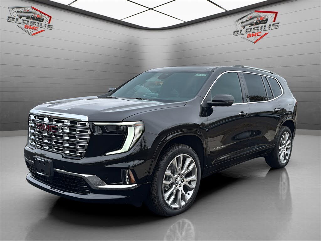 2026 GMC Acadia Denali AWD