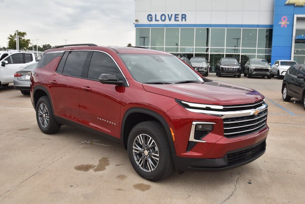2026 Chevrolet Traverse LT FWD