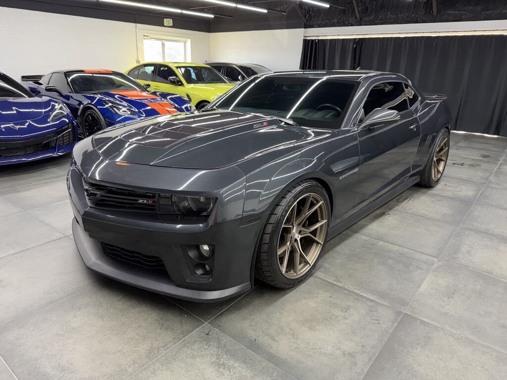 2013 Chevrolet Camaro ZL1 Coupe RWD