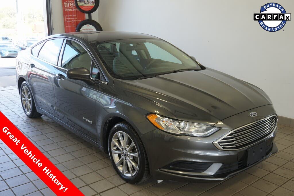 2017 Ford Fusion Hybrid S FWD