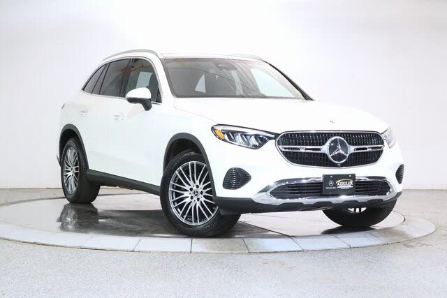 2025 Mercedes-Benz GLC 300 4MATIC