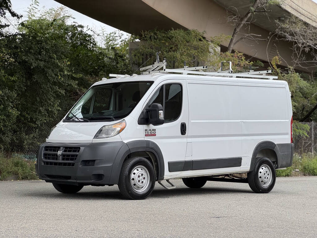 2017 RAM ProMaster 1500 136 Low Roof Cargo Van