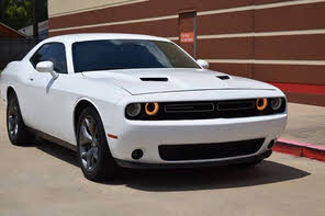 Dodge Challenger SXT RWD