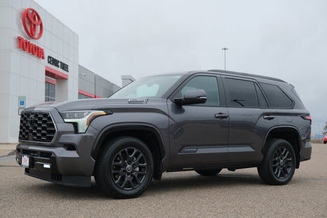 2024 Toyota Sequoia Platinum 4WD