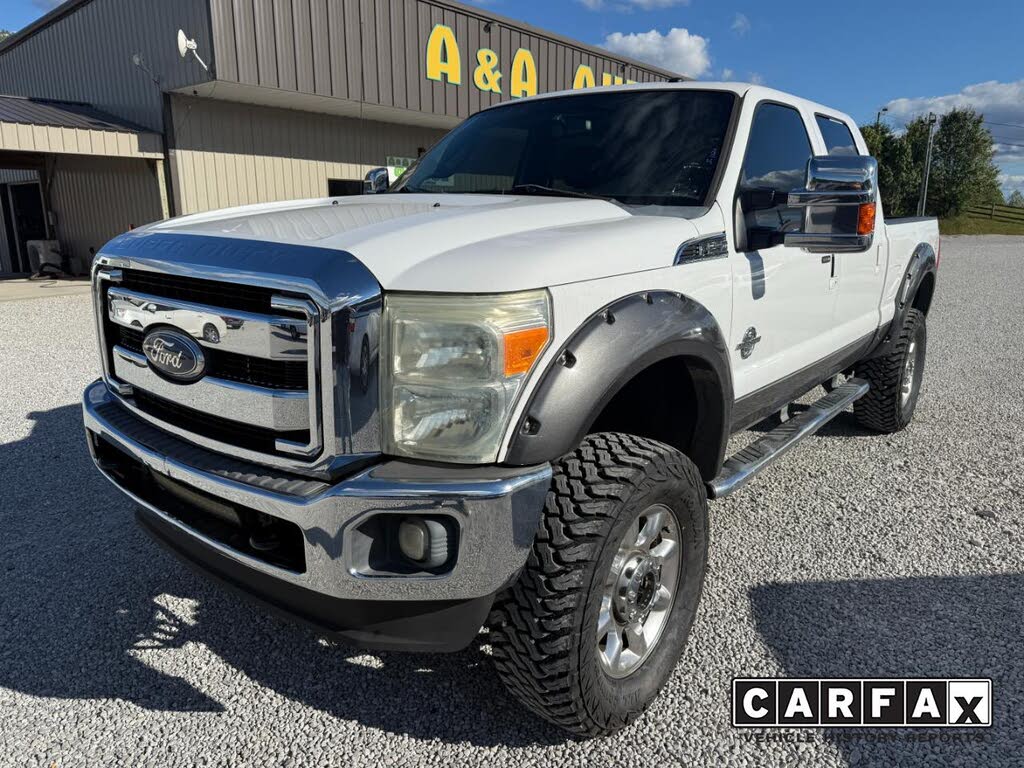 2011 Ford F-250 Super Duty Lariat Crew Cab 4WD
