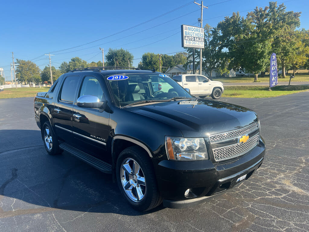 2013 Chevrolet Avalanche LTZ Black Diamond Edition 4WD
