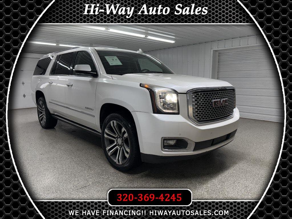 2017 GMC Yukon XL Denali 4WD