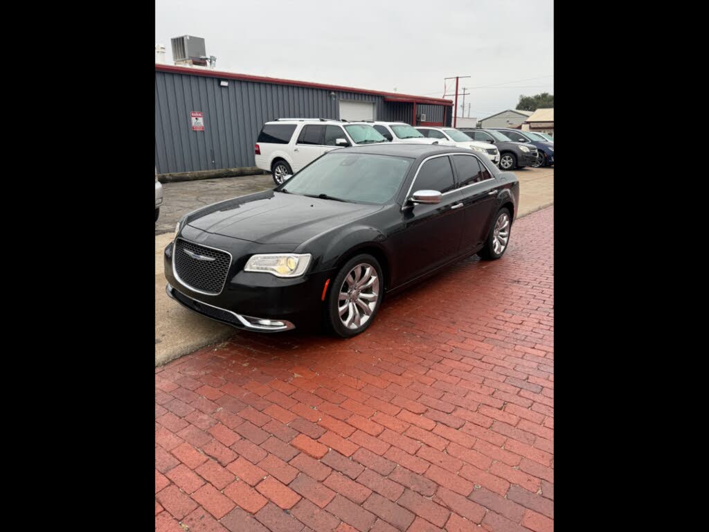 2018 Chrysler 300 Limited RWD