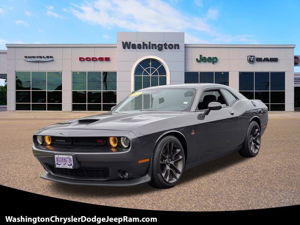 2022 Dodge Challenger R/T Scat Pack RWD