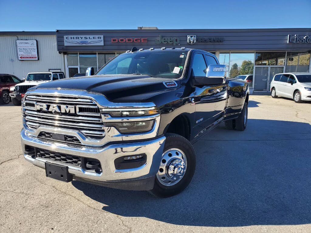 2026 RAM 3500 Laramie Crew Cab LB DRW 4WD