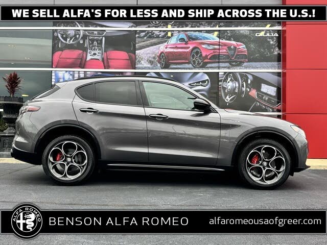 2025 Alfa Romeo Stelvio AWD