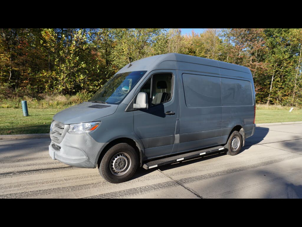 2019 Mercedes-Benz Sprinter 2500 144 V6 Cargo Van RWD