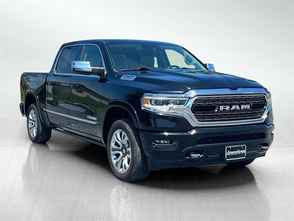 2023 RAM 1500 Limited Crew Cab 4WD