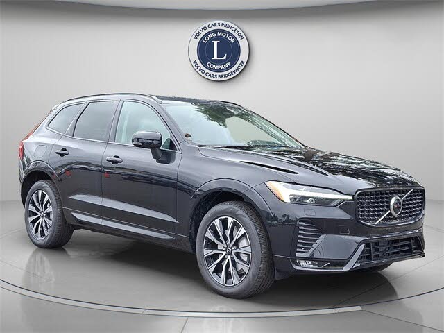 2025 Volvo XC60 B5 Core Dark Theme AWD