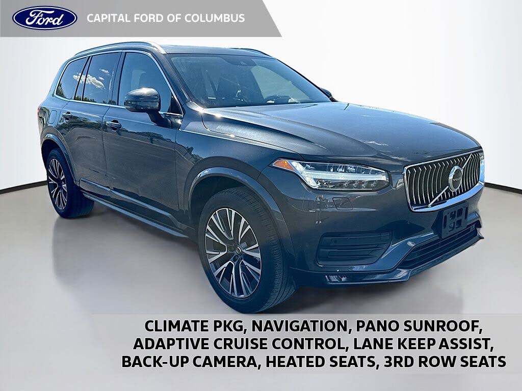 2022 Volvo XC90 T6 Momentum 7-Passenger AWD