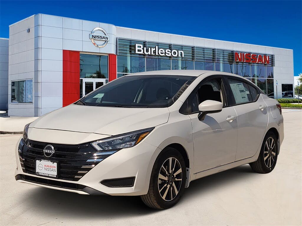 2025 Nissan Versa SV FWD