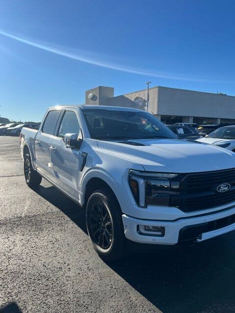 2025 Ford F-150 Platinum SuperCrew 4WD